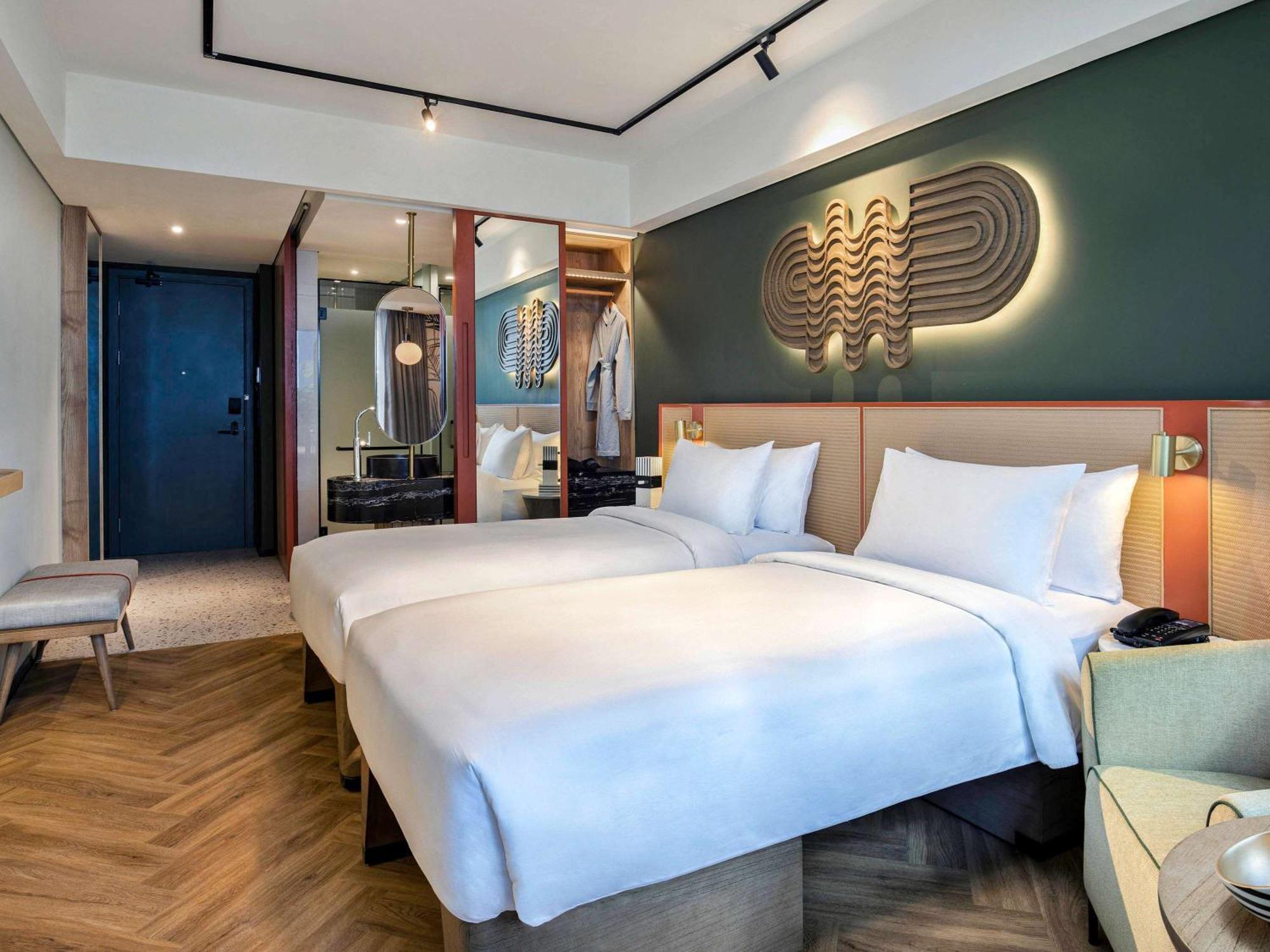 Tribe Bali Kuta Beach Экстерьер фото